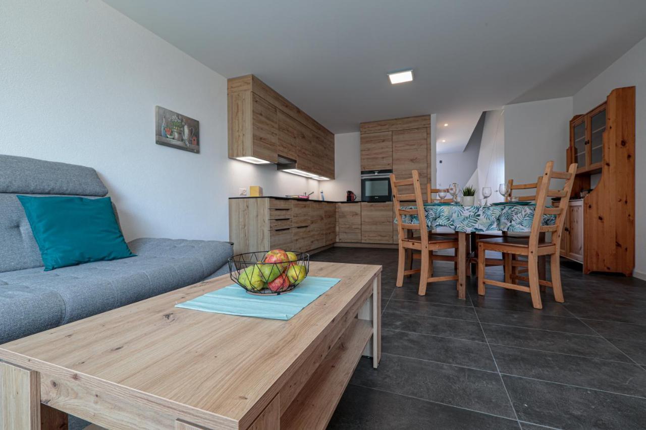Appartamento Les Volets Bleus Morges Esterno foto
